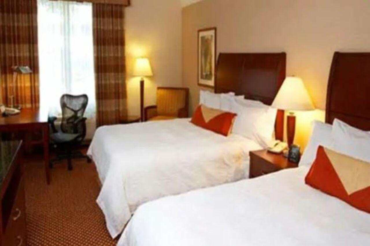 Hilton Garden Inn Cincinnati/Шаронвілл Екстер'єр фото