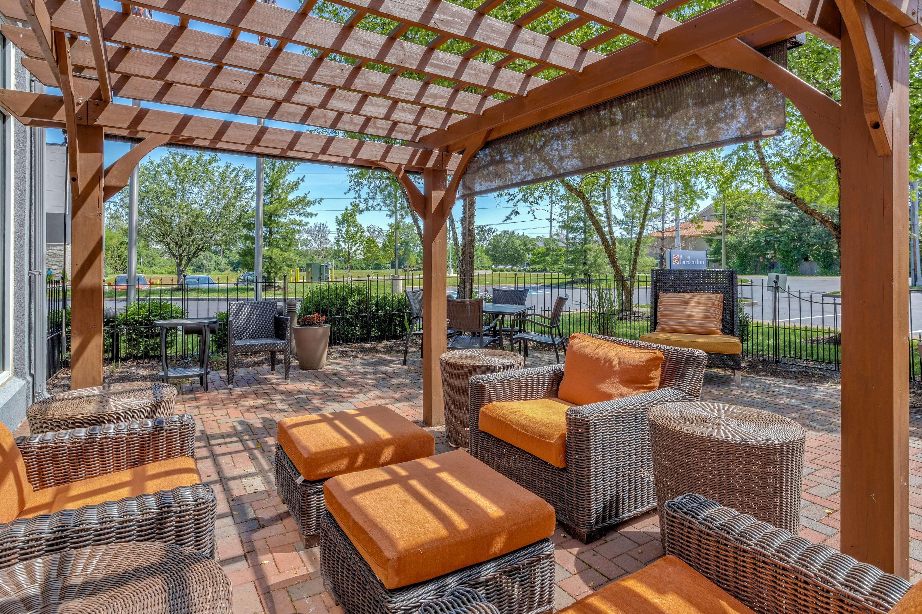 Hilton Garden Inn Cincinnati/Шаронвілл Екстер'єр фото