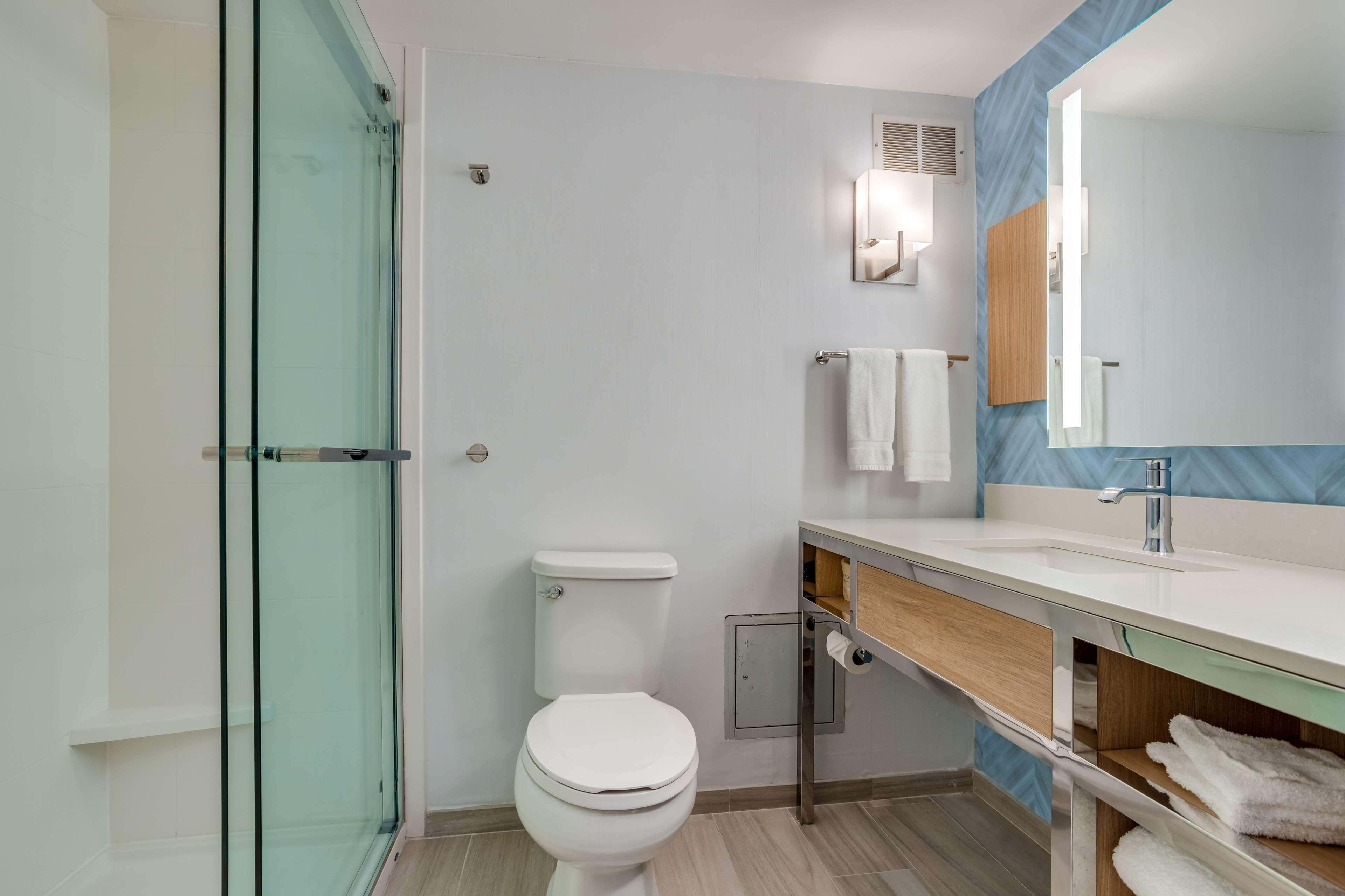 Hilton Garden Inn Cincinnati/Шаронвілл Екстер'єр фото