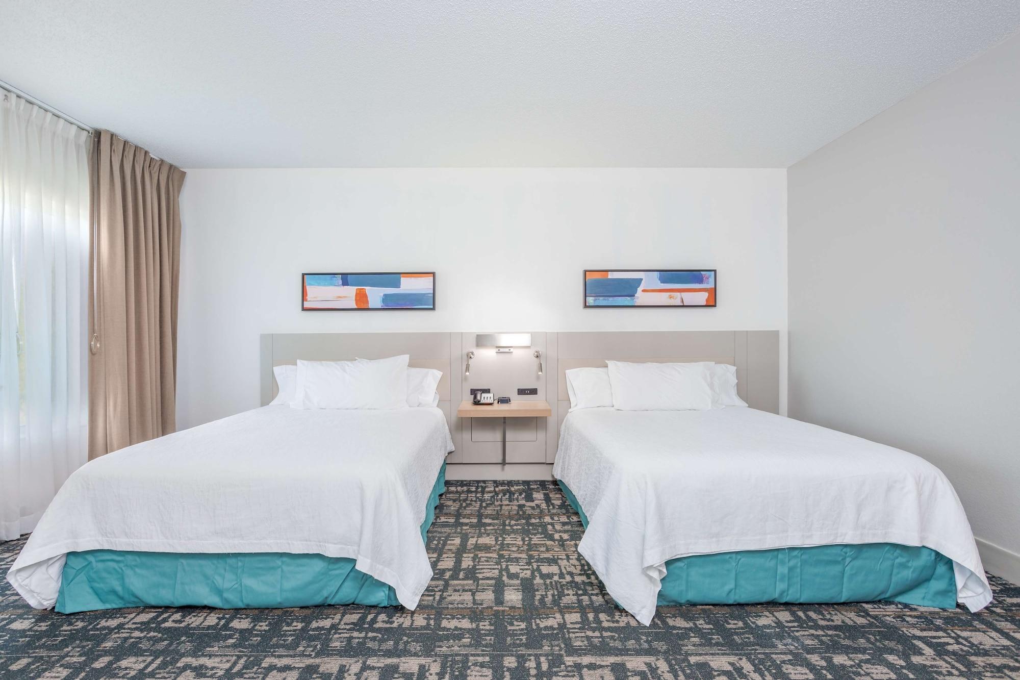 Hilton Garden Inn Cincinnati/Шаронвілл Екстер'єр фото