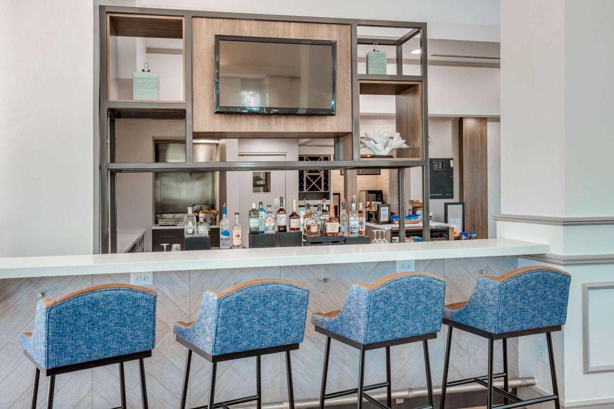 Hilton Garden Inn Cincinnati/Шаронвілл Екстер'єр фото